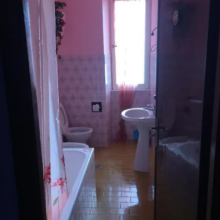 فندق مبيت وإفطار La Peschiera Carpineto Romano